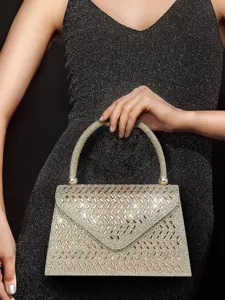 Sparkling rhinestone evening bag for women, elegant handbag with crystals for parties, weddings.