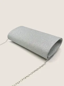 Borsa da sera pochette glitter argento con tracolla a catena per festa matrimonio chic