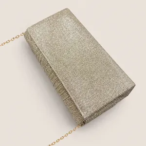 Glitzernde goldene Abendtasche mit Kettengurt elegante Partytasche fur Damen