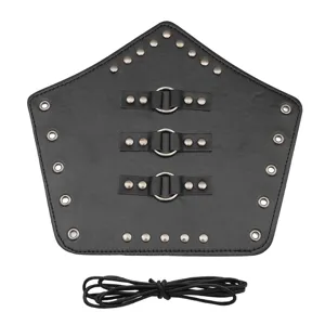 Bracciale in pelle stile punk medievale con rivetti in metallo e anelli per cosplay e feste rock.