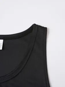 Men black athletic tank top detail, breathable sleeveless fitness running vest base layer.