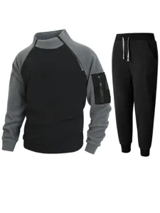 Ensemble de survêtement polaire pour homme avec col montant, sweat zippé et pantalon confortable.
