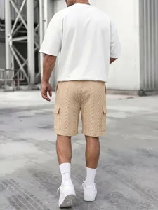 Men casual khaki cable knit cargo shorts with side pockets outdoor streetwear detail view
