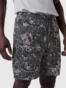 Pantaloncini sportivi da corsa fitness mimetici digitali da uomo con comoda coulisse.