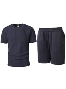 Men's summer casual short sleeve t-shirt and shorts knit waffle jacquard two-piece set detail view.