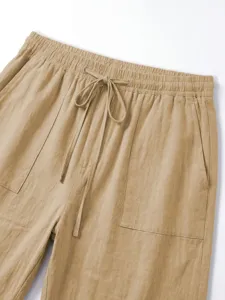 Herren Freizeithose Detail mit elastischem Kordelzug und praktischen Vordertaschen Sommer.