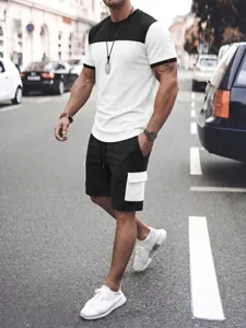 Set uomo estate casual t-shirt colorblock e pantaloncini cargo dettaglio stile urbano