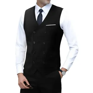 Gedetailleerd uitzicht op het slim-fit herenkostuumgilet met elegante dubbele rij knopen.