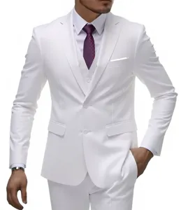 Vue détaillée de la élégante veste de costume d'affaires blanche trois pièces pour homme.