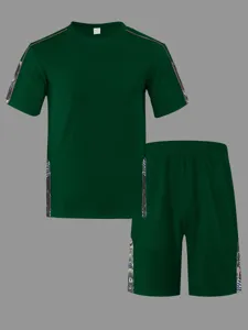Ensemble de t-shirt et short decontracté à manches courtes gaufré vert pour homme.