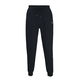 Vue détaillée de pantalon de jogging en tricot pour homme avec cordon de serrage.