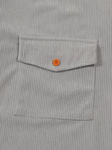 Chemise casual homme velours cotelé poche texture gros plan détail vue, tissu doux.