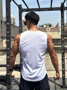 Men's breathable mesh sleeveless fitness tank top, quick-drying sports workout vest.