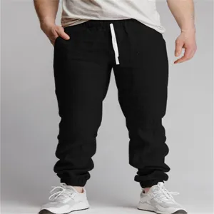 Herren lässige schwarze Kordelzug Jogger Hose Detailaufnahme, bequemer atmungsaktiver Stoff.