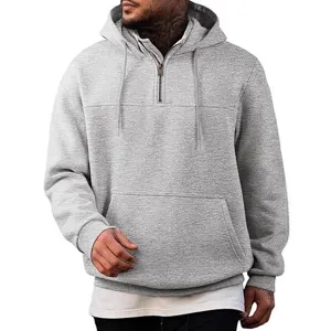 Grauer Herren Fleece Hoodie mit halbem Reissverschluss, lockerer Pullover mit Kängurutasche.