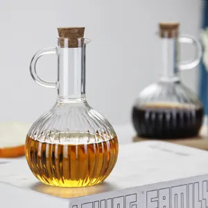 Modern Minimalist Borosilicate Glass Oil Dispenser Bottle Set With Wooden Base Tray Cork Stopper Heat Resistant Striped Ribbed Design Liquid Condiment Storage Cruet For Kitchen Home Decor