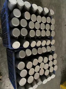 Vista de producción a granel de cubos de almacenamiento de acero inoxidable