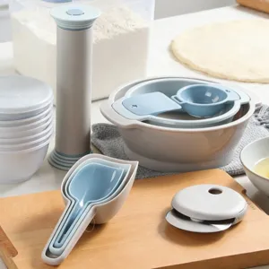 Ensemble d'outils de cuisson de cuisine bols roulette à pizza rouleau à pâtisserie pro