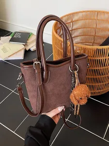 Damen Casual PU Leder Tragetasche Mode Einfarbig Schulter Handtasche Mit Süßem Anhänger