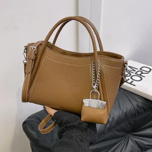 Women's Large Capacity Tote Bag Casual Commuter Crossbody Bag Fashion Trendy PU Leather Handbag With Mini Pouch