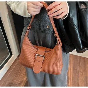 Fashion vintage pleated underarm shoulder bag with buckle, large capacity PU commuter bag