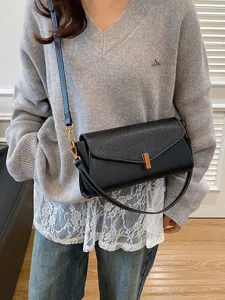 Black leather shoulder bag casual versatile messenger bag with metal lock and chic strap
