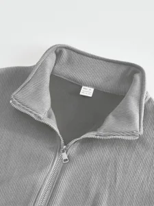 Men's solid color stand collar fleece thick zip-up jacket detail view casual autumn winter outerwear