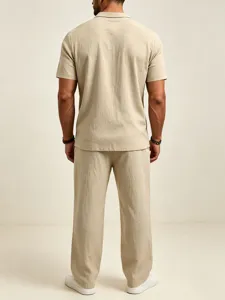 Men's casual linen outfit back view detail, breathable fabric, relaxed fit design for daily wear.