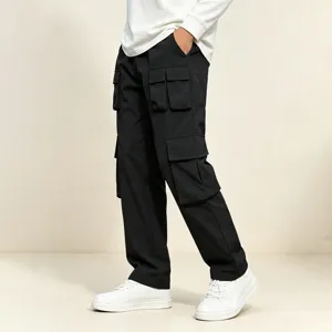 Herren schwarze Cargohose mit vielen funktionellen Taschen, lässiger gerader Schnitt für Outdoor.