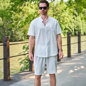 Ensemble chemise manches courtes jacquard et short d'été homme col mao vue de détail