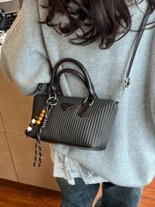 Borsa a tracolla plissettata retrò autunno inverno donna elegante borsa a mano chic