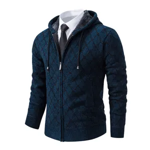 Gilet zippé en tricot bleu avec capuche pour homme mode automne et usage quotidien.