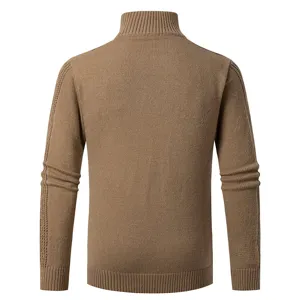 Pull en tricot uni pour hommes vue arriere detail tissu confortable manches longues