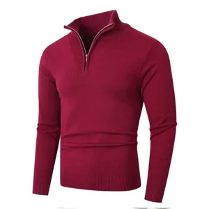 Suéter de punto para hombre con cuello alto y media cremallera, detalle manga larga.