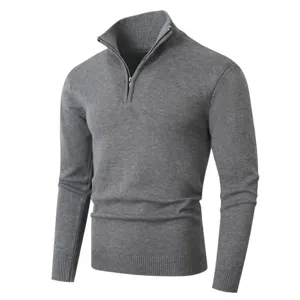 Suéter gris de hombre con cuello alto y cremallera manga larga jersey de punto casual.