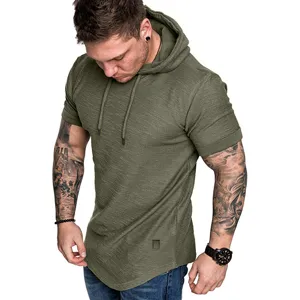 Herren einfarbiges Kapuzen Kurzarm T-Shirt Detailansicht, bequemer Stoff und stilvolles Design.