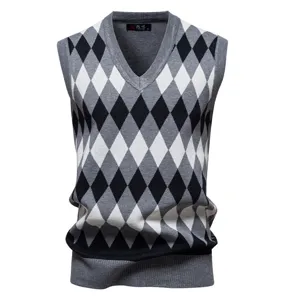 Men's V-neck knit sweater vest, classic argyle pattern, stylish casual sleeveless top.