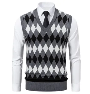 Men's argyle sweater vest knit V-neck pullover casual winter sleeveless top detail.
