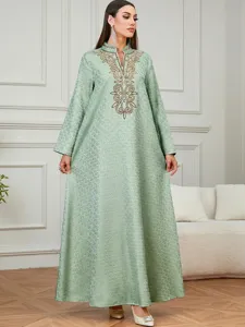 Elegante Vestido Maxi Bordado de Poliéster Étnico Tribal Holgado Manga Larga Túnica Lámina de Oro Verde Claro Vestido para Mujeres