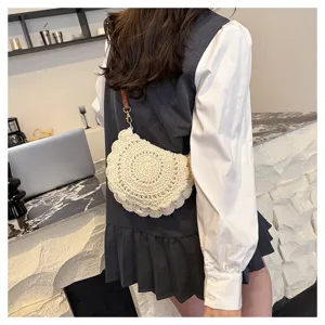 Bolso bandolera de ganchillo para mujer, elegante bolso de paja ideal para verano.