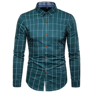 Camicia casual da uomo a maniche lunghe con fantasia a quadri e bottoni marroni eleganti.