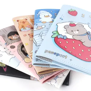 Bonita funda de pasaporte de cuero PU con estampado de dibujos animados para viajes