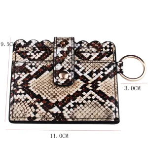 Elegantes PU-Leder-Kartenetui mit Schlangenmuster, Ausweishalter und Metall-Schlüsselring.