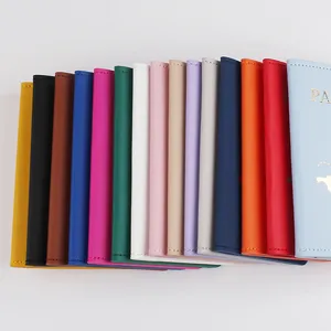 Custodia per passaporto in pelle PU multicolore, organizzatore di documenti di viaggio.