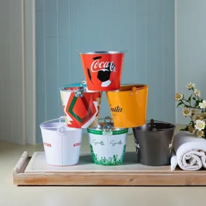 Metall Eimer Set aus Zink, bunte kleine Deko Eimer mit verschiedenen Aufdrucken.