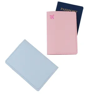 Étui de passeport en cuir PU organisateur de documents de voyage avec broderie avion mignonne.