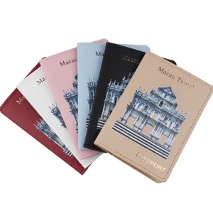 PU Leder Reisepasshülle Reisedokumente Etui Organizer Set mit Macau Wahrzeichen Design.