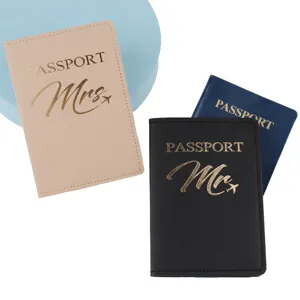 Custodia per passaporto di coppia in pelle PU con stampa oro, accessorio da viaggio.