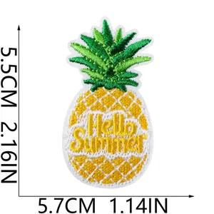 Ananas bestickter Aufnäher mit Hello Summer Text, dekoratives DIY Zubehör für Kleidung.