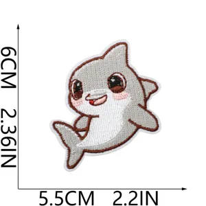Niedlicher Baby Hai Stickerei Aufnäher DIY dekorative Kleidung Tasche Abzeichen bügeln.